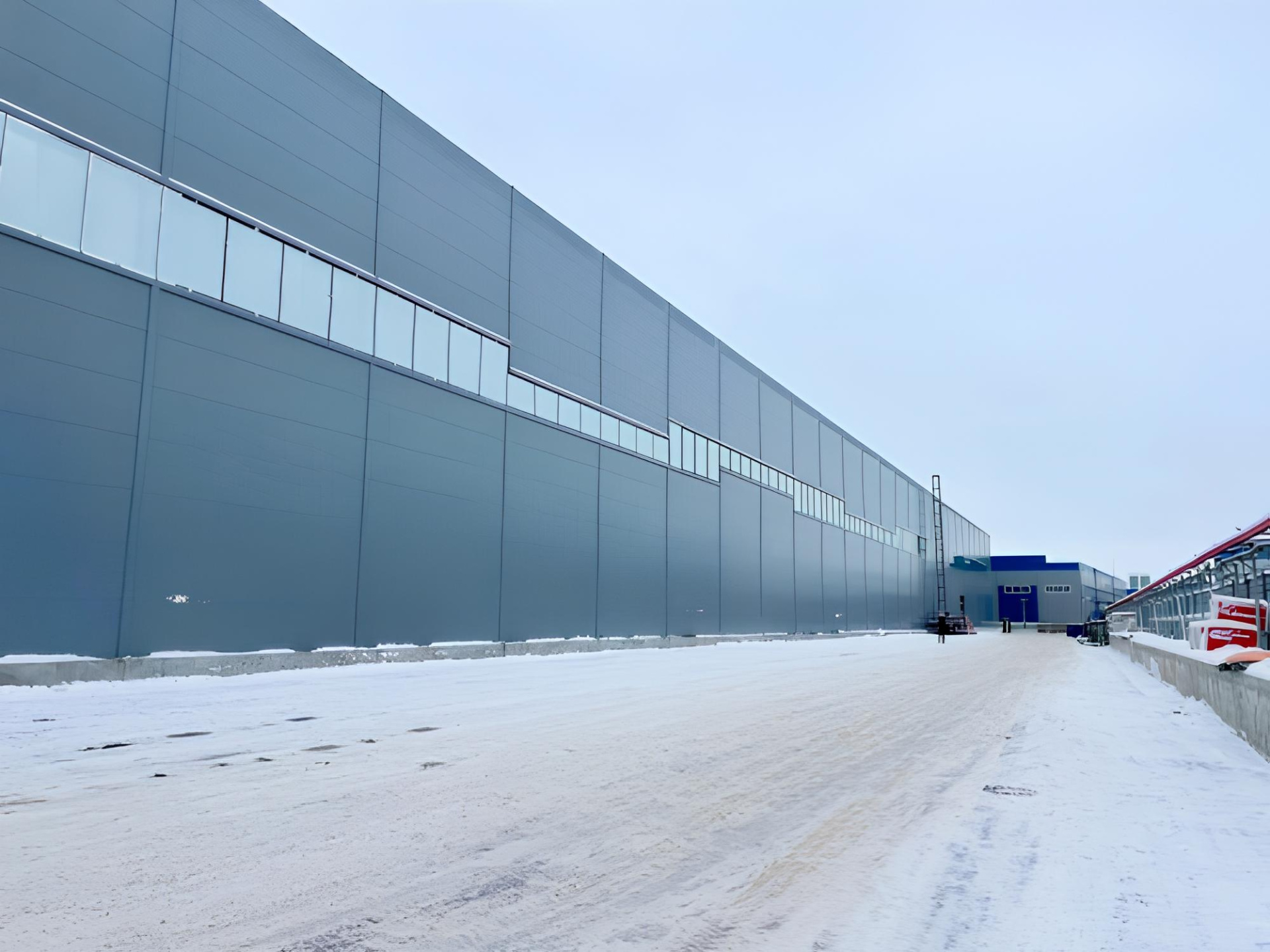 Стекольный завод "АКМА" в Санкт-Петербурге