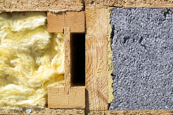 Какой стеновой утеплитель лучше: пенопласт или минеральная вата