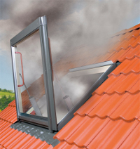 Окна с системой дымоудаления Fakro (Факро)