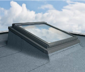 Изоляционные оклады для установки окна в крышу с малым углом наклона Fakro (Факро)