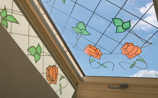 Мансардное окно Fakro FTP-V U3 78x160 с цветным витражом