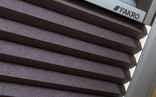 Штора Fakro APF Группа II