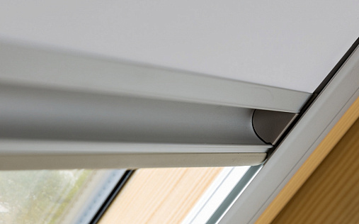 Светонепроницаемая штора Fakro ARF группа II 94x140