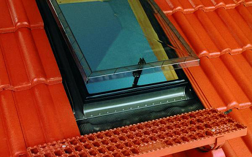 Окно-люк Fakro WSZ 86x86